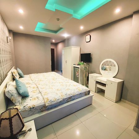 Redflower Hotel Хошимін Екстер'єр фото